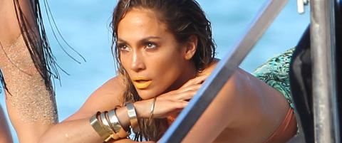 Havnet i skuddrama under  fotoshoot