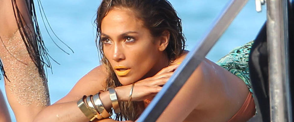 Havnet i skuddrama under  fotoshoot