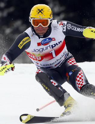 Kostelic kneoperert for tiende gang