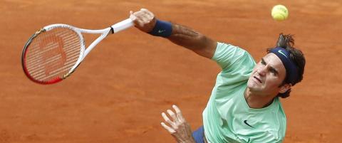 Federer tilbake med seier