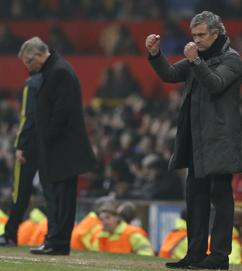 FAVORITT: Bookmakerne tror Jose Mourinho eller David Moyes etterf�lger Alex Ferguson.Foto: REUTERS / Phil Noble / NTB SCANPIX
