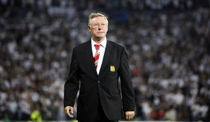 TAKKER AV: Alex Ferguson har to kamper igjen av karrieren som Manchester United-manager. Foto: Reuters / NTB Scanpix