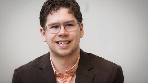 OVERRASKET: Jon Ludvig Hammer vant sensasjonelt over Vishy Anand i g�rsdagens innledende lynsjakkparti i Norway Chess. 
Foto: Kent Skibstad / NTB scanpix