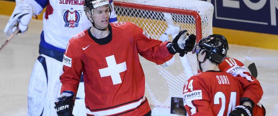 Sveits fosser videre i ishockey-VM