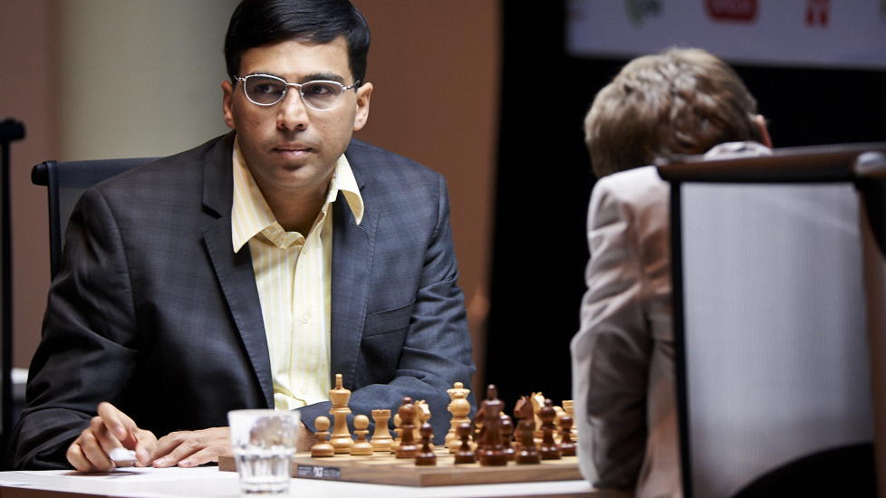 VIL IKKE SNAKKE: Verdensmester Vishy Anand ville ikke snakke med pressen f�r morgendagens storkamp mot Magnus Carlsen.
Foto: Kent Skibstad / NTB scanpix
