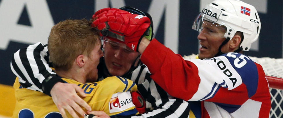 Tollefsen m�tte inn p� teppet hos VM-sjefene