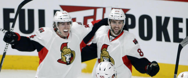 Blackhawks og Senators videre i natt