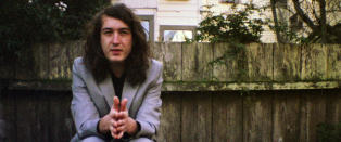 En plate breddfull av smittende, energiske fuzzpopl�ter