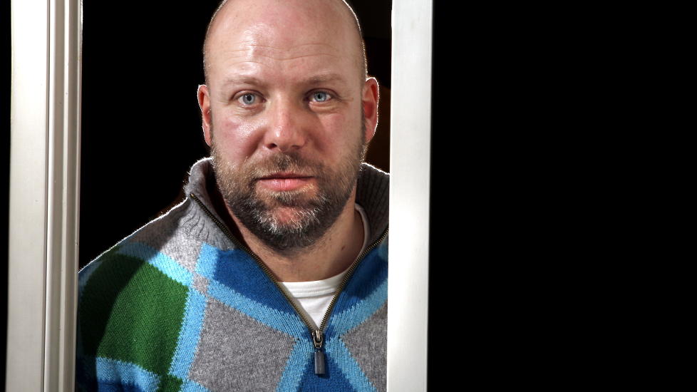  TAPTE - VANT - TAPTE:  Etter tap og seier i de to f�rste rettsrunden, har n� H�yesterett avsl�tt yrkesskadekravet fra tidligere ambulansesj�f�r Erik Schjenken mot Ullev�l Universitetssykehus' forsikringsselskap Gjensidige. Her Schjenken i 2009 i forbindelse med lanseringen av en bok om saken i Sofienbergsaken i august 2007. FOTO: HANS ARNE VEDLOG/DAGBLADET.