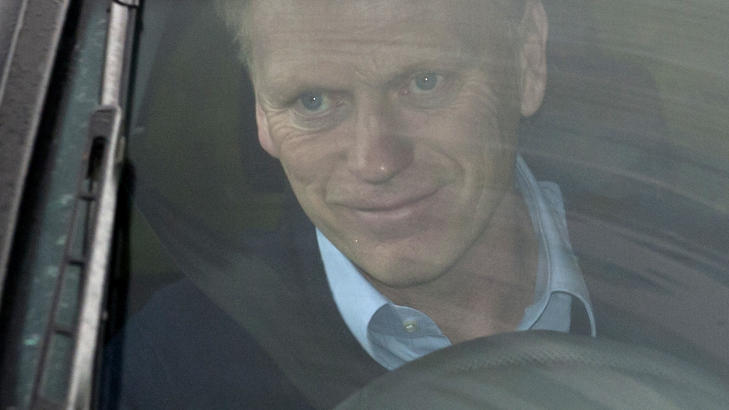 P� VEI TIL TRENING: David Moyes starter i United-jobben i juli, og vil avslutte p� best mulig vis den siste uka som Everton-manager. Foto: AP /Jon Super / NTB SCANPIX