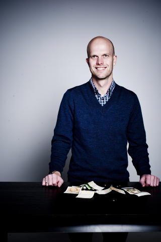 - Lite aksept: - At det er en utgift man blir tvunget til � betale tror jeg mange har vanskelig for � akseptere, sier �konomiekspert Hallgeir Kvadsheim om NRK-lisensen.
Foto: Thomas Rasmus Skaug  / Dagbladet