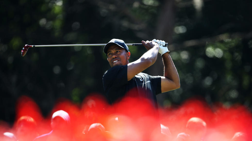 ANDREPLASS: Tiger Woods ligger p� en andreplass i Players Championship, ett slag bak Sergio Garcia. Foto: Richard Heathcote/Getty Images/AFP