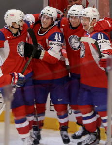 Norge m�ter Sverige i  neste �rs ishockey-VM