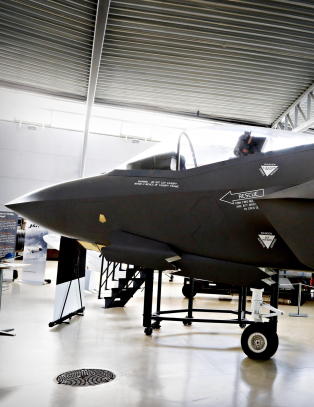 - Kina har hacket  de nye kampflyene