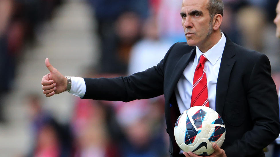  KUNNE SLUTTE:  Sunderlands manager Paolo Di Canio forteller at han tilb�d seg � slutte i jobben da det stormet som verst rundt hans politiske synspunkter. Foto: AP Photo / Scott Heppell / NTB Scanpix