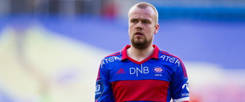- Kjøper sesongkort på Haugesund stadion til svigers hvert år