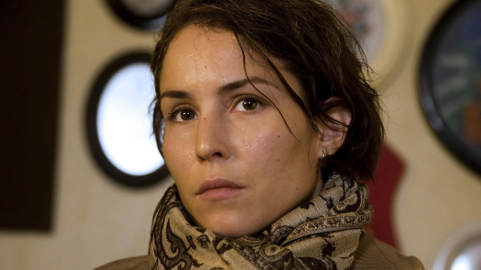 KAOS: Den svenske filmen �Skyggesiden� fra 2010 med Noomi Rapace i hovedrollen skildrer i all sin grusomhet hvordan et slikt liv kan fortone seg: En oppvekst i et kaos av vold, rus, og grov fysisk og psykisk fors�mmelse. Foto: Rolf Konow