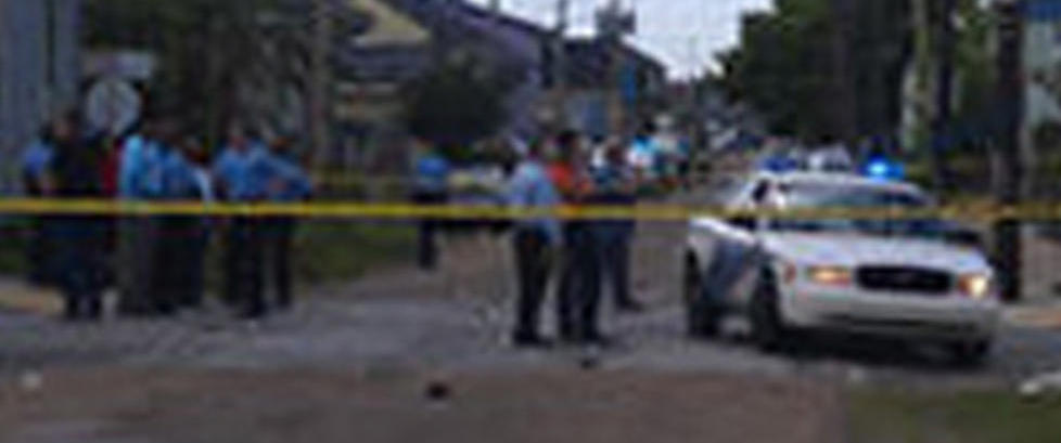 Minst 12 personer skutt under morsdagsparade