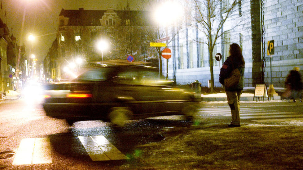 KAMPANJEJOURNALISTIKK: - Prostituerte Hege Grostad har hatt f�rstesideoppslag to dager p� rad i VG, som motstander av sexkom sexkj�p. Den utilsl�rte kampanjejournalistikken med utgangspunkt i Grostads valg om � prostituere seg, er uten sidestykke i nyere tid.  Illustrasjonsfoto: Thomas Bj�rnflaten / NTB Scanpix