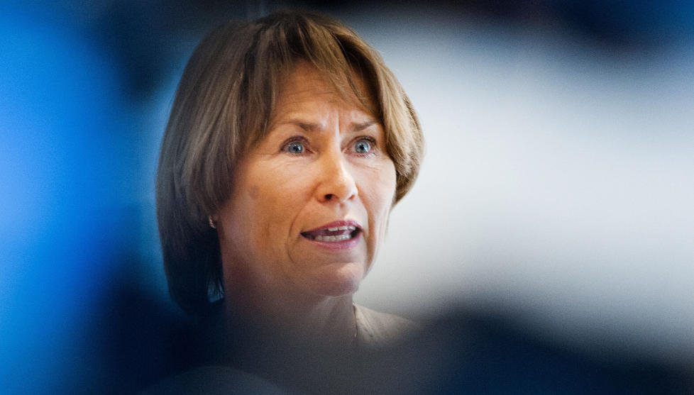 BRYTER BARNEKONVENSJONEN: �Kj�re Grete Faremo. Ordningen med midlertidig oppholdstillatelse til enslige asylbarn mellom 16 og 18 �r bryter med FNs barnekonvensjon�, skriver artikkelforfatterne. Foto: Fredrik Varfjell / NTB Scanpix