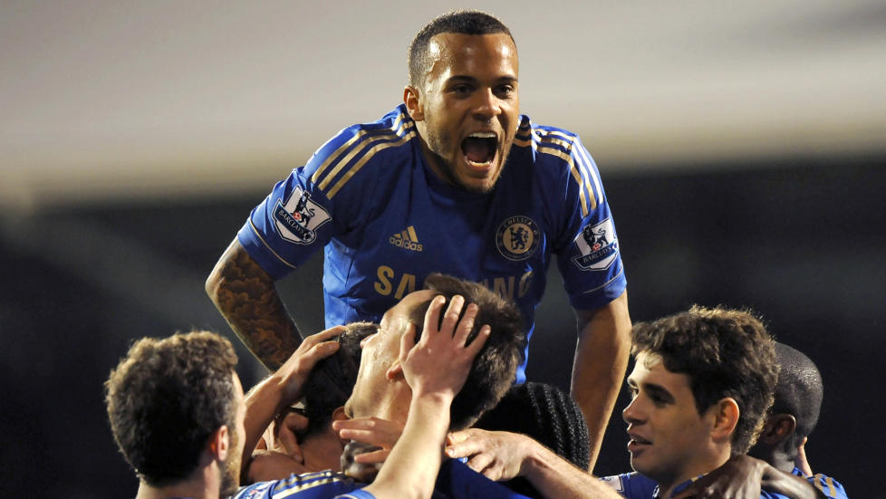  M� VINNE: Onsdag spiller Chelsea Europa League-finale mot Benfica. Der m� engelskmennene vinne for � redde sesongen, mener Ryan Bertrand.  Foto: AFP PHOTO / OLLY GREENWOOD / NTB Scanpix