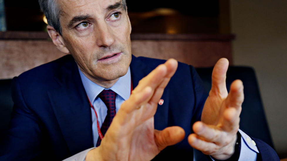 N�DVENDIG: Statlig overtakelse av sykehusene i 2000 var helt n�dvendig, sier helse- og omsorgsminister Jonas Gahr St�re. Han mener reformene har gitt gode resultater.   Foto: Jacques Hvistendahl / Dagbladet.