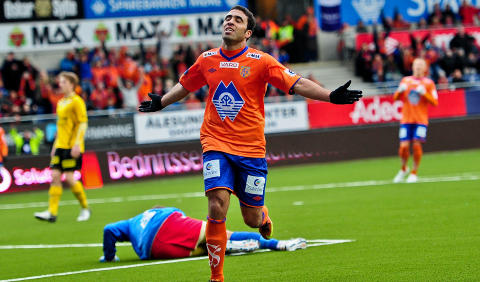 M�l, m�l, m�l, m�l, m�l, m�l, m�l, m�l.