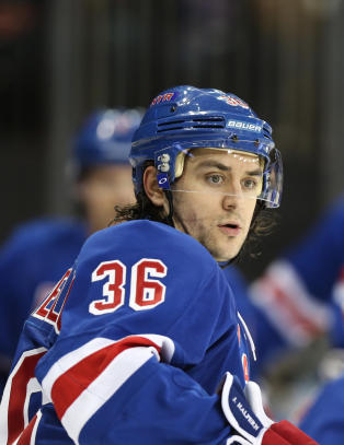 Zuccarello scoret da Rangers avanserte