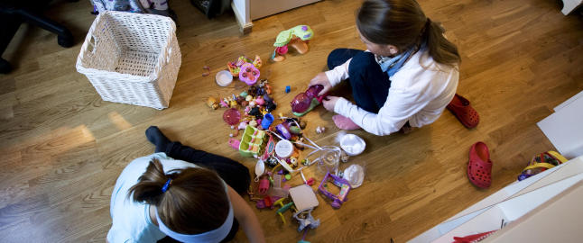 Tester avsl�rte skadelige kjemikalier p� barnerom hjemme hos politikere