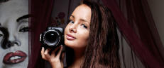 Sophie Elise Isachsen (18) har blitt rik p� � skrive om seg selv p� nettet