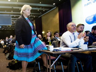 Velgere h�per p� bedre �konomi med Erna