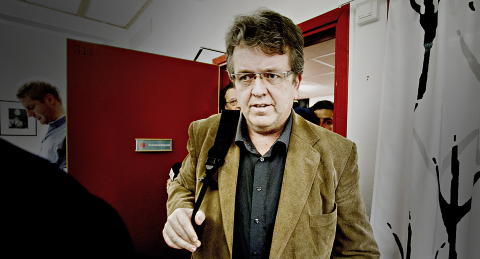 Agnes Ravatn l�rer deg � slutte � klikke p� V�g�-saker