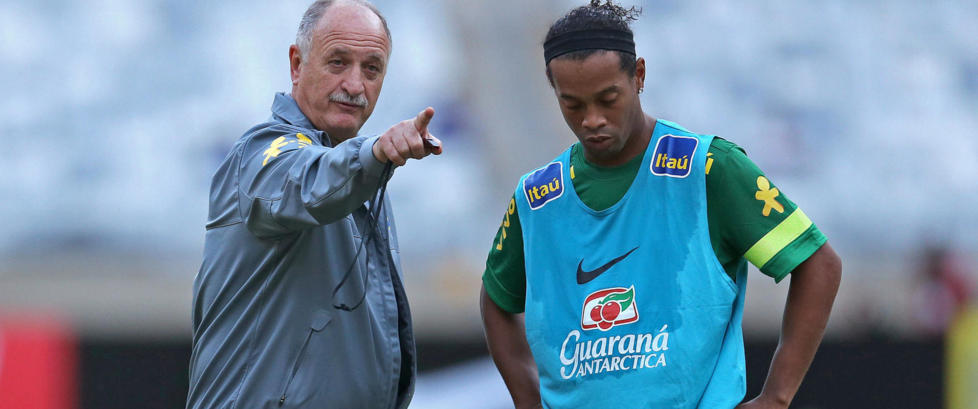 Ronaldinho, Kaka og Ramires ute av Brasils tropp