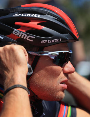 Se - Hushovd p� m�lfoto igjen