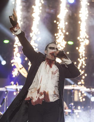 Gothminister g�r til helvete