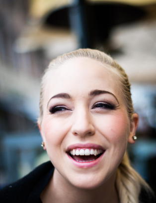 - Jeg blir jo veldig gira når jeg får god applaus