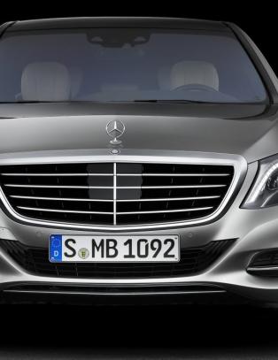Her er Mercedes' splitter nye stasbil