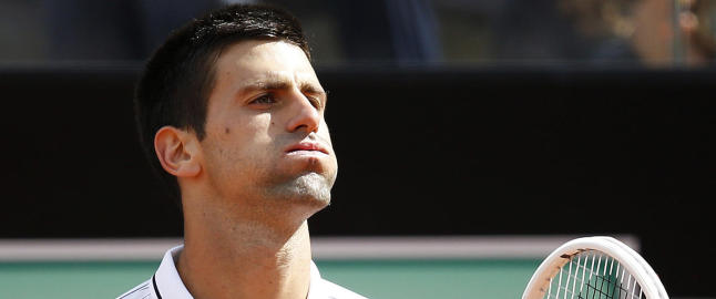 Djokovic slått tidlig ut av turnering for andre helg på rad
