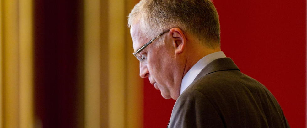 - Hvis Edvartsen f�ler jeg har hengt ham ut, var ikke det min intensjon