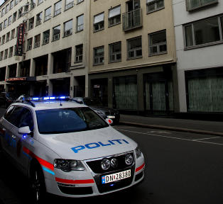 Mann falt ut av vindu i fjerde etasje i Oslo