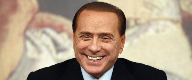- Berlusconi fikk noen strippere til � kle seg som nonner, andre som Obama