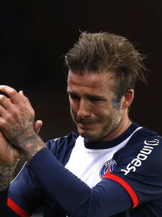 Beckham i t�rer da han spilte sin siste kamp