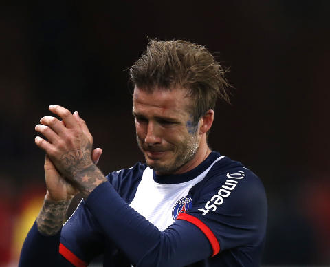 Beckham i t�rer da han spilte sin siste kamp