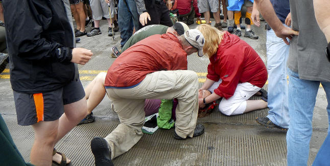Meide ned 50 personer i USA:- Jeg vedder p� at han ikke engang merket at noen l� p� panseret
