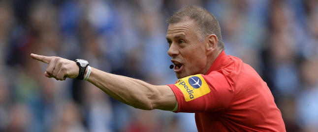 Premier League-dommer gir seg