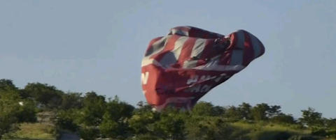 Styrtet i d�den da luftballonger krasjet