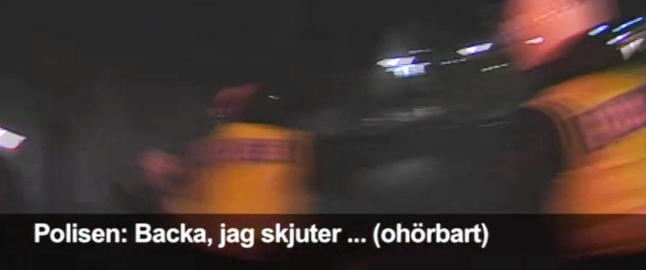- Det er en 13-�ring, ta ned pistolen