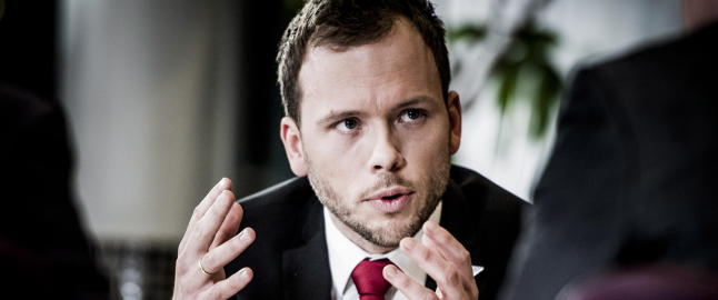 - Hvem skal ta regningen for lavere aktivitet i næringslivet?