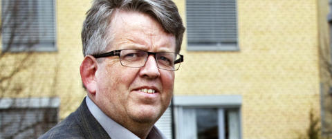 Ap-leder kritiserte Øygards ordførerbror. Nå trekker han seg