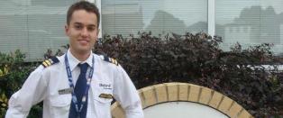 «Baby-piloten» Ryan er bare 19 år og skal fly for Ryanair